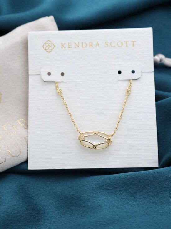Kendra Scott Jewelry - Kendra Scott Elisa Lattice Frame Gold Ivory Mother Pearl Necklace NEW Perfect co